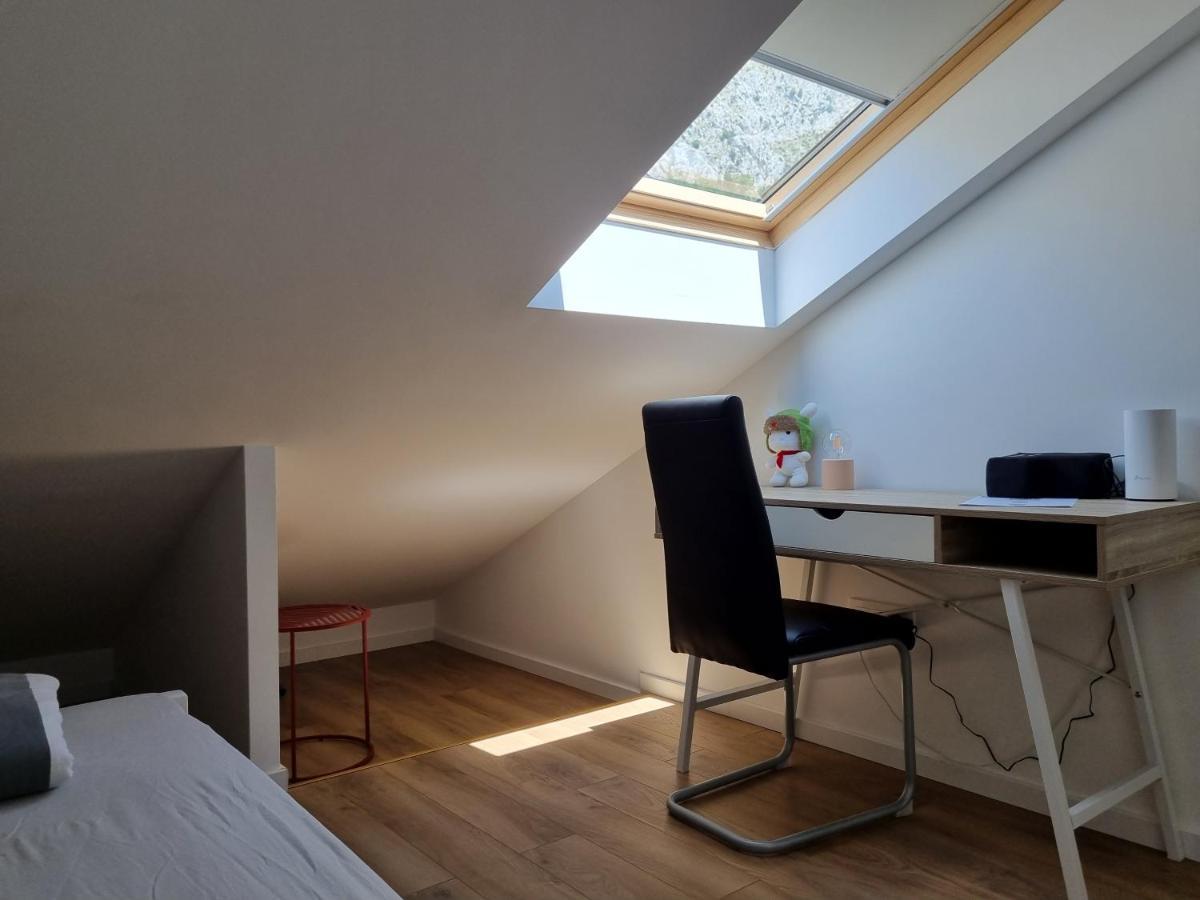 Geek Apartment โอมิช ภายนอก รูปภาพ